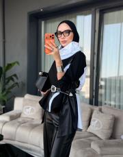 gömlek boğazlı swet siyah